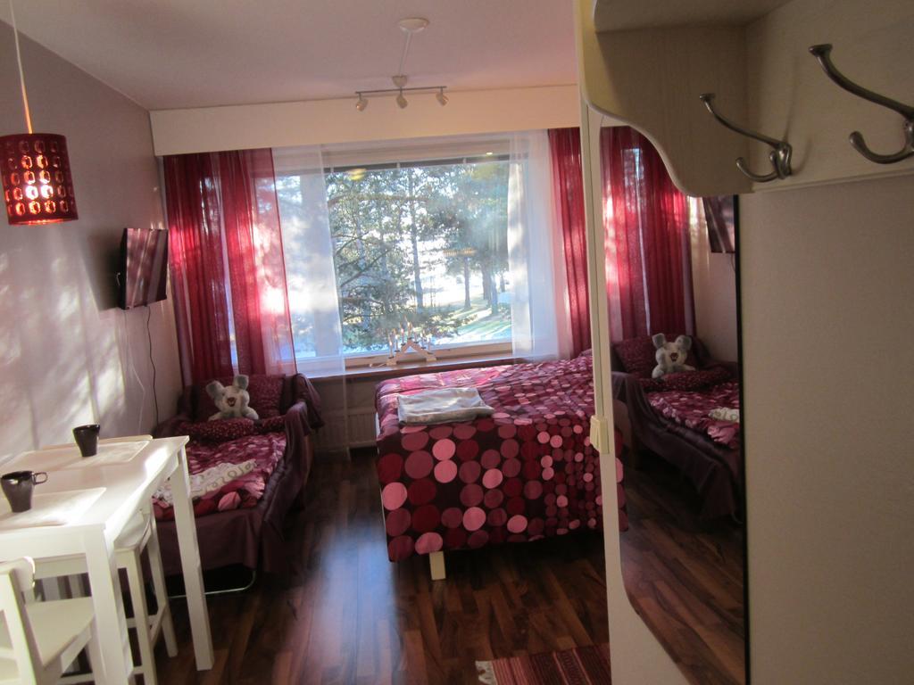 Piriko Piccolo Apartment روفانييمي الغرفة الصورة
